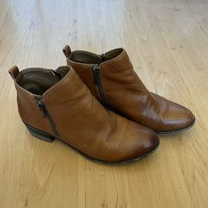 Lucky Brand Basel booties